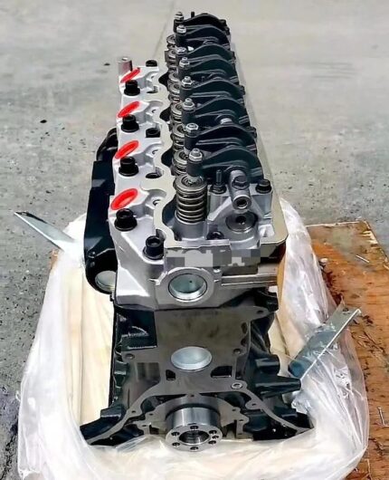 (Fz-1381) ENGINE 4D56-T Long block
