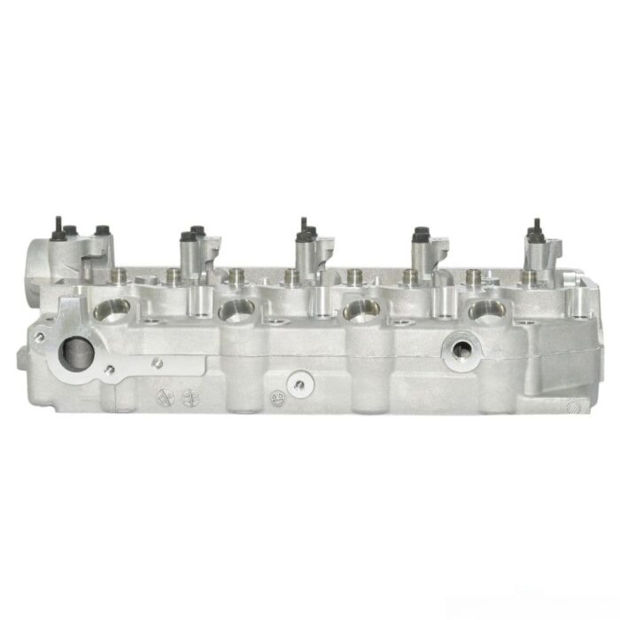 (MD303750) CYLINDER HEAD 4D56 BARE New 1992-2007 - Image 1