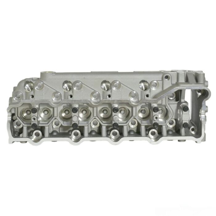 (ME202620) CYLINDER HEAD 4M40-T BARE 1995-2001 - Image 3