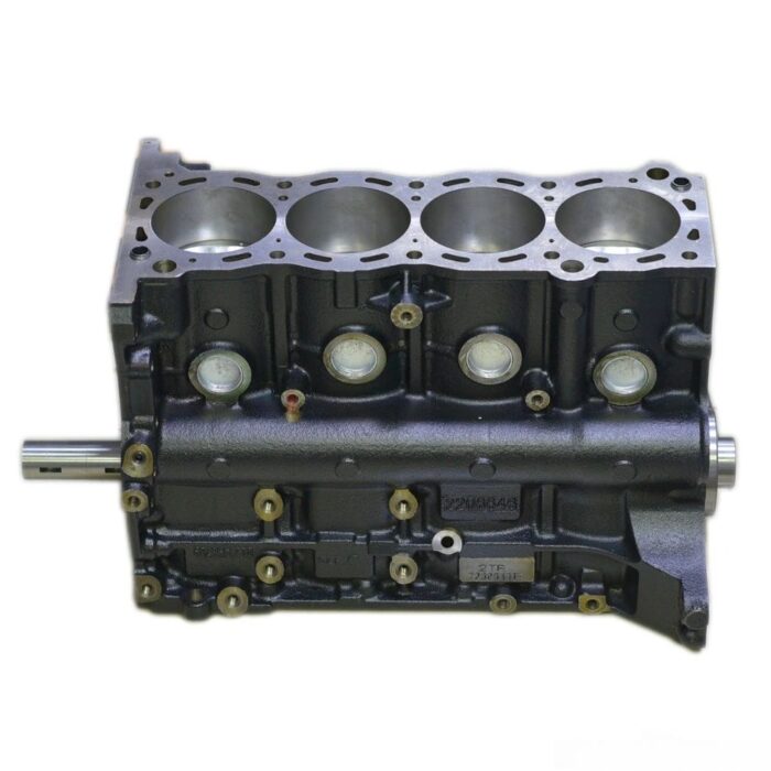 (Fz-1368) ENGINE 2TR Short Block - Image 2