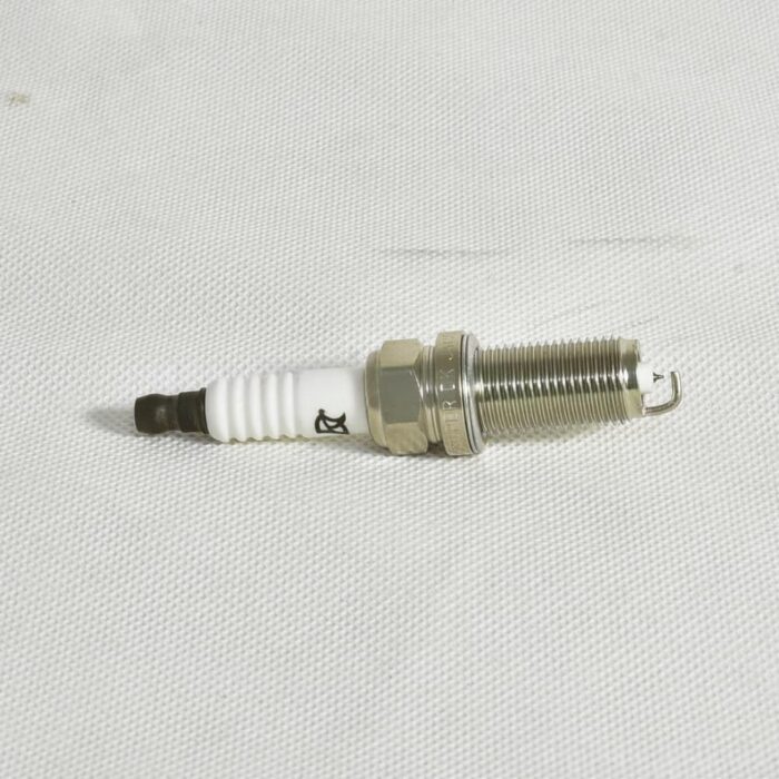 (90919-01191) SPARK PLUG 3GRFE,1URFE,1TRFE,2TRFE - Image 1