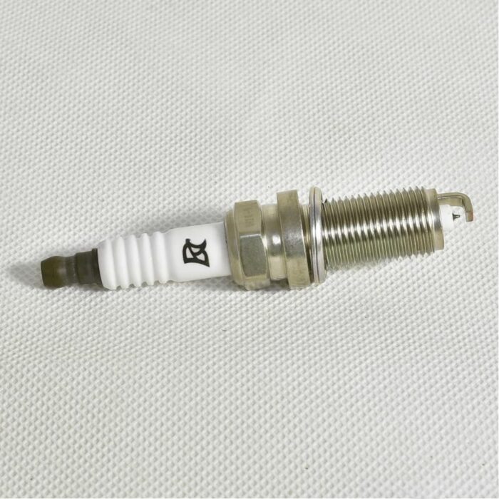 (90919-01233) SPARK PLUG CAMRY - Image 1