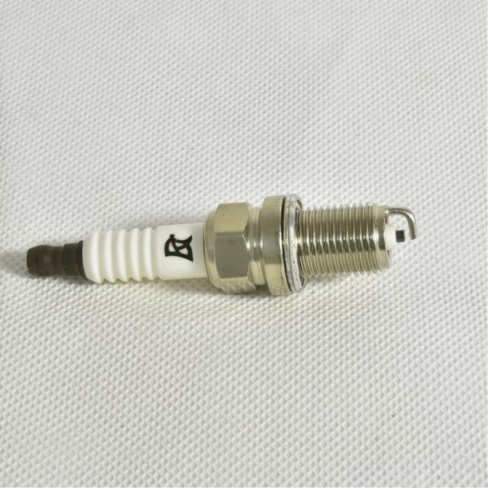 (22401-85E15) SPARK PLUG NISSAN INFINITY - Image 1