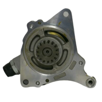 (ME013497) VACCUM PUMP 4D33 Small DK