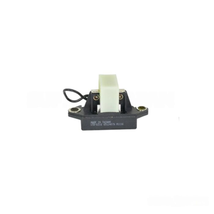 (VR-B392) VOLTAGE REGULATOR BOSCH, ISUZU - Image 1